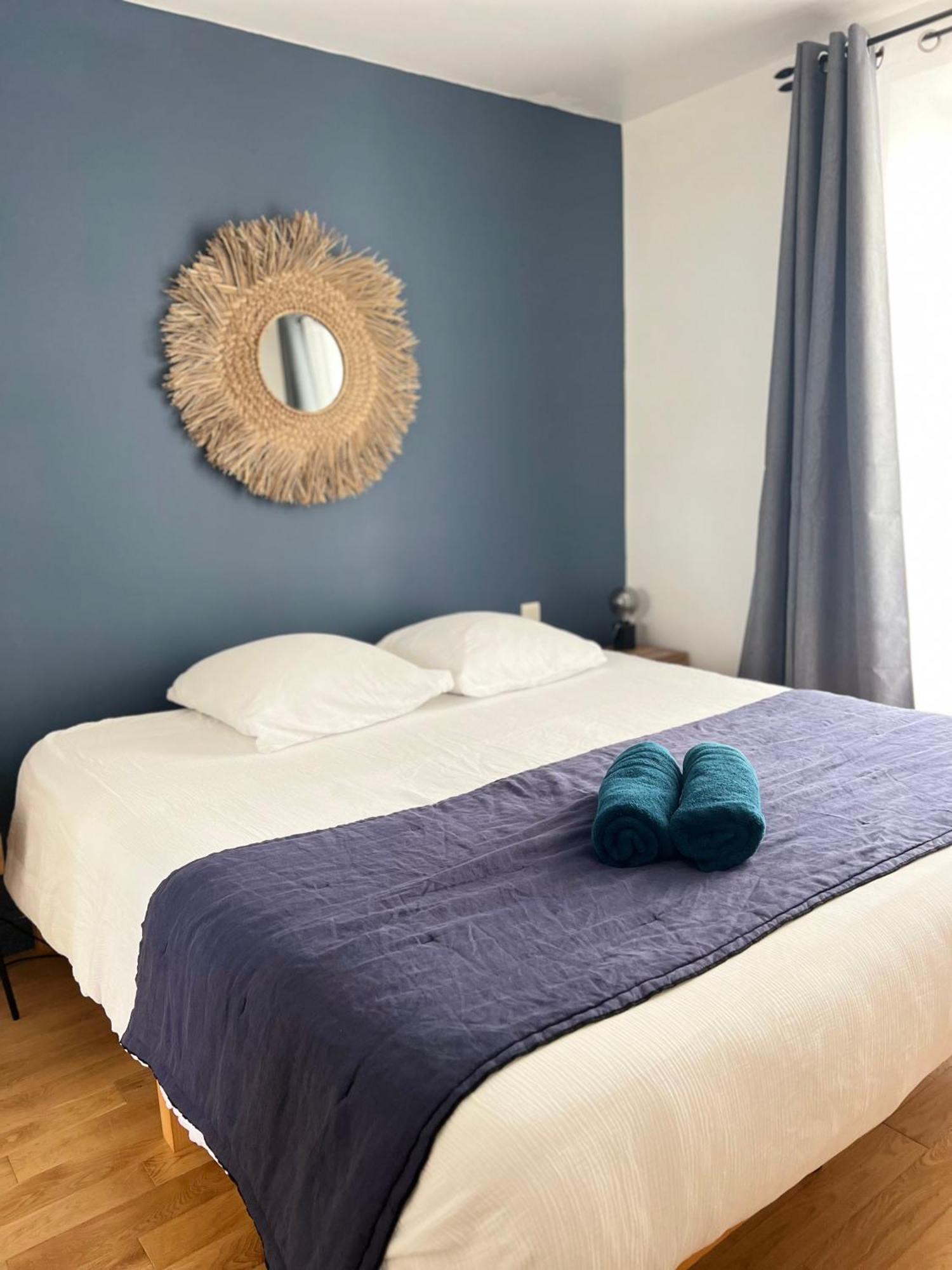 Le Rabelais, Superbe Appartement En Duplex, Proche Forteresse Et Monument Historique ชีนง ภายนอก รูปภาพ