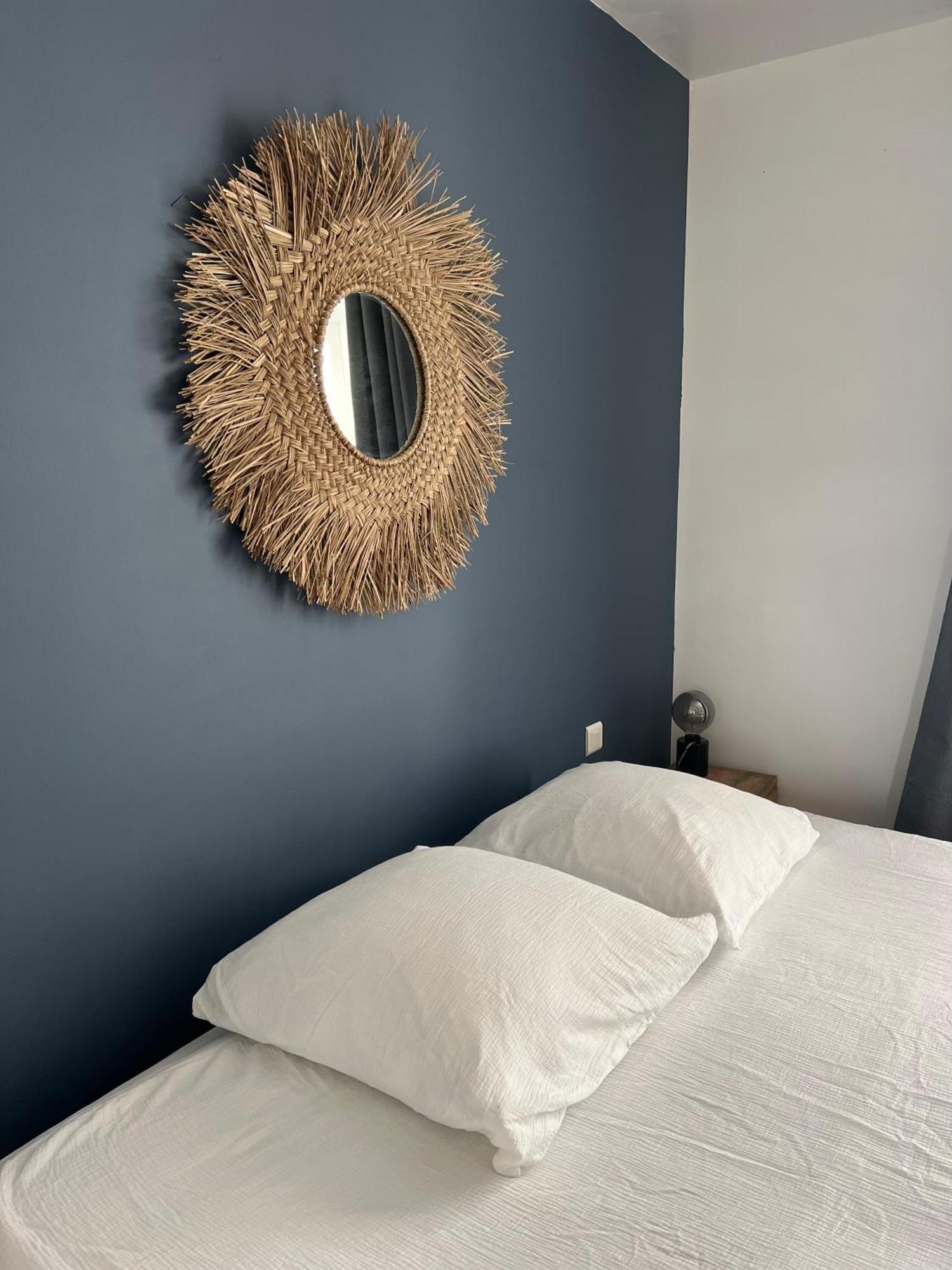 Le Rabelais, Superbe Appartement En Duplex, Proche Forteresse Et Monument Historique ชีนง ภายนอก รูปภาพ